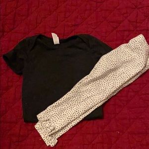 ** 6 for $25** Charcoal Gray Tri-blend onesie and dot leggings